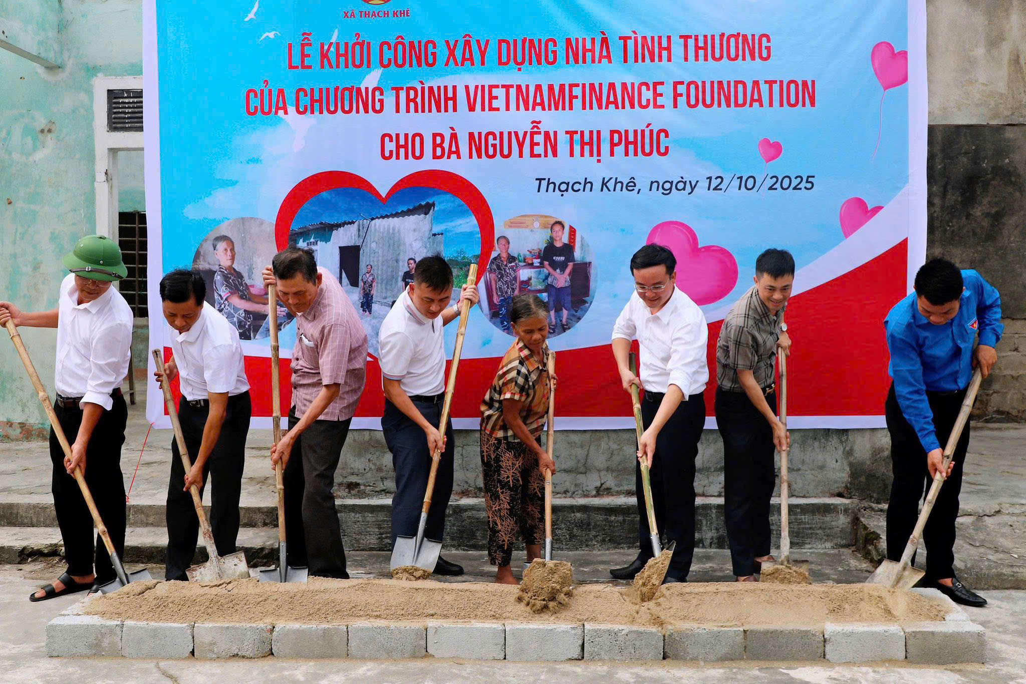 Xã Thạch Khê khởi công xây dựng nhà tình thương cho hộ nghèo