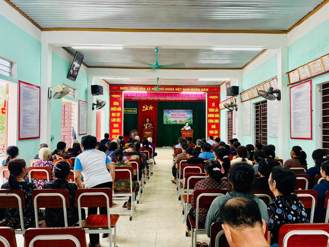 Thạch Khê: Nâng cao kiến thức – Hành động phân loại rác từ mỗi gia đình