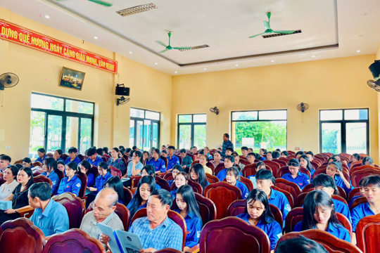 Thạch Khê tập huấn nâng cao nhận thức, kỹ năng chuyển đổi số cho người dân 